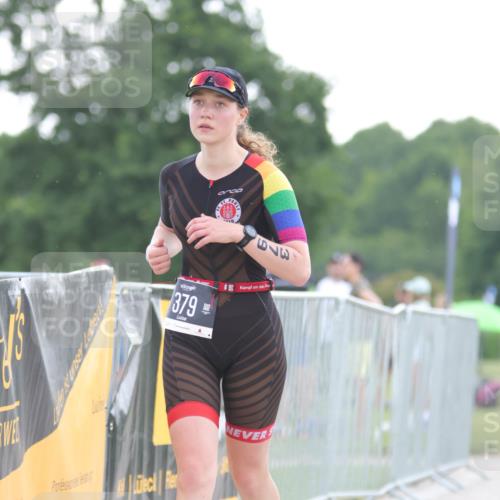 22.06.2025 - Viking Triathlon H.Heesch http://msf.ph/oto/8097876 22.06.2025 16:26:23 Laufen 379 meine-sportfotos.de