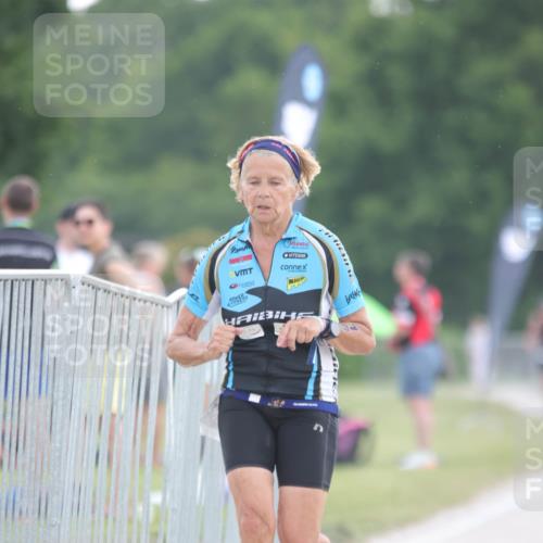 22.06.2025 - Viking Triathlon H.Heesch http://msf.ph/oto/8097900 22.06.2025 16:26:27 Laufen 190, 379 meine-sportfotos.de