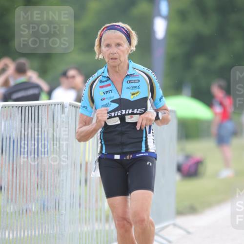 22.06.2025 - Viking Triathlon H.Heesch http://msf.ph/oto/8097932 22.06.2025 16:26:27 Laufen 190, 379 meine-sportfotos.de