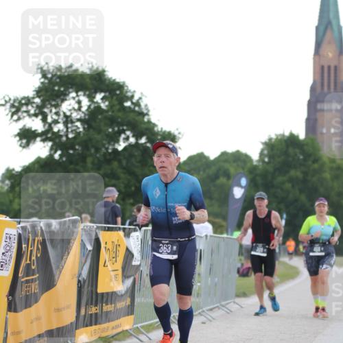 22.06.2025 - Viking Triathlon H.Heesch http://msf.ph/oto/8097944 22.06.2025 16:27:00 Laufen 308, 363, 468 meine-sportfotos.de
