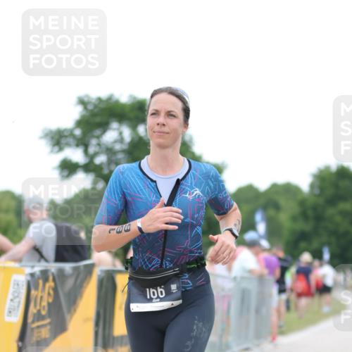 22.06.2025 - Viking Triathlon H.Heesch http://msf.ph/oto/8097963 22.06.2025 15:36:04 Laufen 166 meine-sportfotos.de