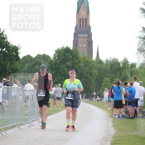 22.06.2025 - Viking Triathlon H.Heesch http://msf.ph/oto/8097974 22.06.2025 16:27:02 Laufen 308, 363, 468 meine-sportfotos.de