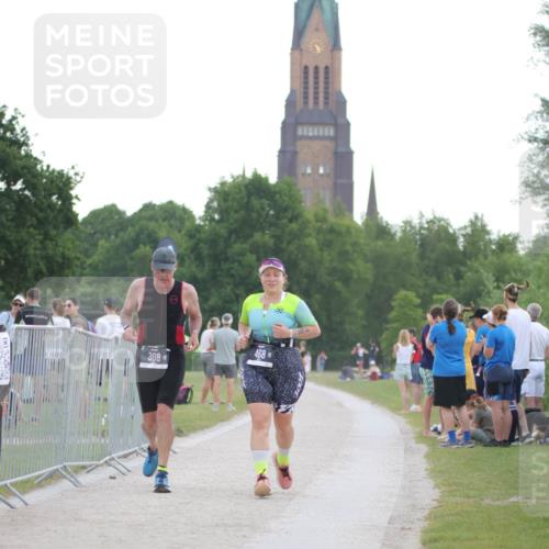 22.06.2025 - Viking Triathlon H.Heesch http://msf.ph/oto/8097982 22.06.2025 16:27:02 Laufen 308, 363, 468 meine-sportfotos.de