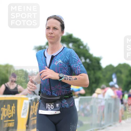 22.06.2025 - Viking Triathlon H.Heesch http://msf.ph/oto/8097995 22.06.2025 15:36:05 Laufen 166 meine-sportfotos.de