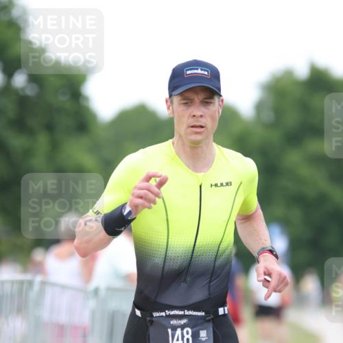 22.06.2025 - Viking Triathlon H.Heesch http://msf.ph/oto/8098046 22.06.2025 15:36:32 Laufen 148 meine-sportfotos.de