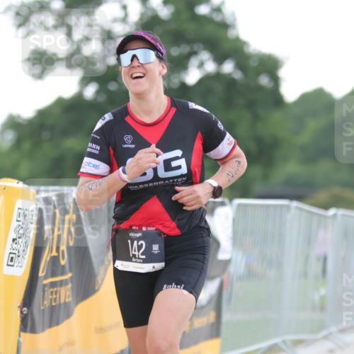 22.06.2025 - Viking Triathlon H.Heesch http://msf.ph/oto/8098059 22.06.2025 16:27:27 Laufen 142 meine-sportfotos.de