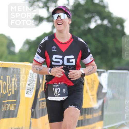 22.06.2025 - Viking Triathlon H.Heesch http://msf.ph/oto/8098068 22.06.2025 16:27:27 Laufen 142 meine-sportfotos.de