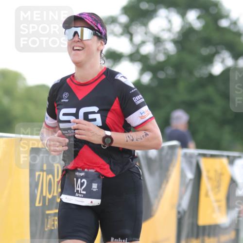 22.06.2025 - Viking Triathlon H.Heesch http://msf.ph/oto/8098081 22.06.2025 16:27:28 Laufen 142 meine-sportfotos.de