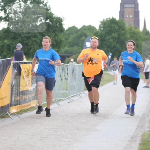 22.06.2025 - Viking Triathlon H.Heesch http://msf.ph/oto/8098091 22.06.2025 16:27:35 Laufen 633 meine-sportfotos.de