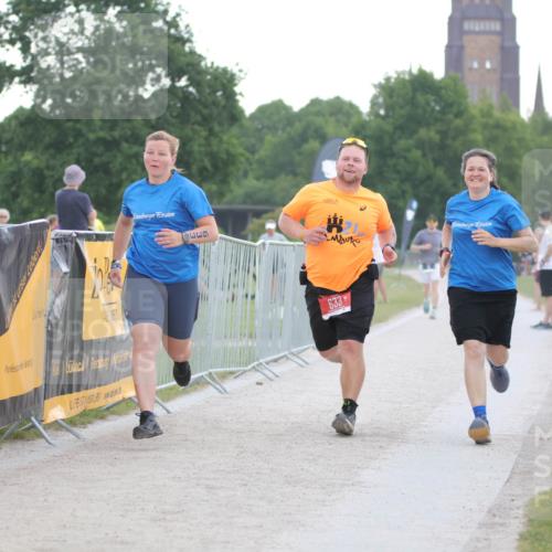22.06.2025 - Viking Triathlon H.Heesch http://msf.ph/oto/8098099 22.06.2025 16:27:35 Laufen 633 meine-sportfotos.de