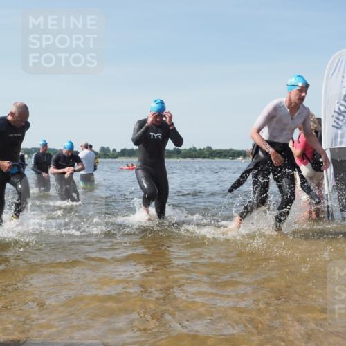 22.06.2025 - Viking Triathlon KatJ http://msf.ph/oto/8098103 22.06.2025 10:31:54 Schwimmen 63, 87, 99, 124, 125, 224, 435, 449, 488, 507, 555, 658 meine-sportfotos.de