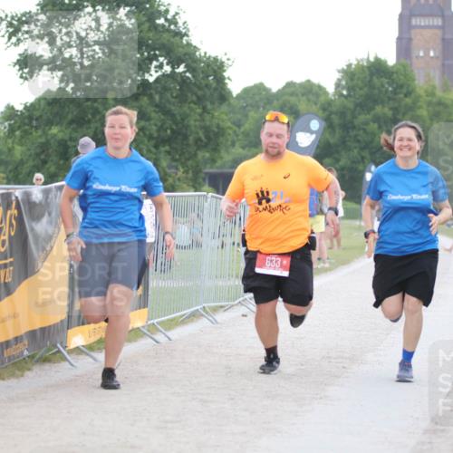 22.06.2025 - Viking Triathlon H.Heesch http://msf.ph/oto/8098118 22.06.2025 16:27:35 Laufen 633 meine-sportfotos.de