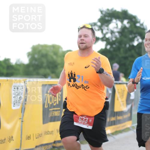 22.06.2025 - Viking Triathlon H.Heesch http://msf.ph/oto/8098196 22.06.2025 16:27:37 Laufen 633 meine-sportfotos.de