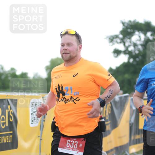 22.06.2025 - Viking Triathlon H.Heesch http://msf.ph/oto/8098208 22.06.2025 16:27:37 Laufen 633 meine-sportfotos.de