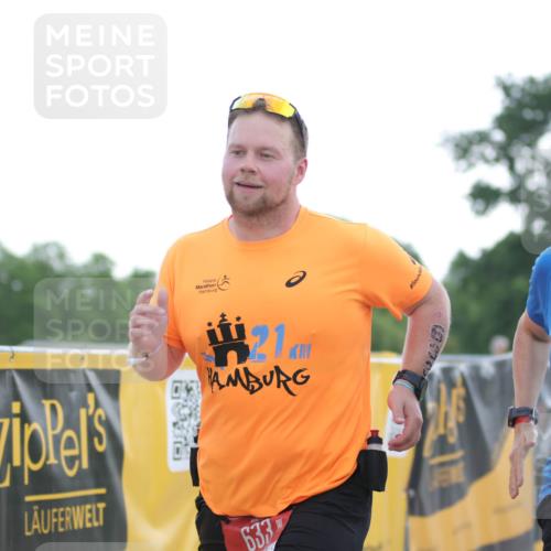 22.06.2025 - Viking Triathlon H.Heesch http://msf.ph/oto/8098213 22.06.2025 16:27:37 Laufen 633 meine-sportfotos.de