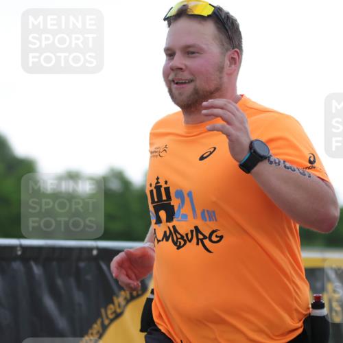 22.06.2025 - Viking Triathlon H.Heesch http://msf.ph/oto/8098235 22.06.2025 16:27:38 Laufen 633 meine-sportfotos.de
