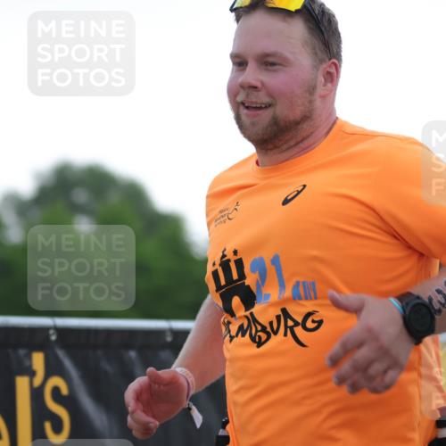 22.06.2025 - Viking Triathlon H.Heesch http://msf.ph/oto/8098240 22.06.2025 16:27:38 Laufen 633 meine-sportfotos.de