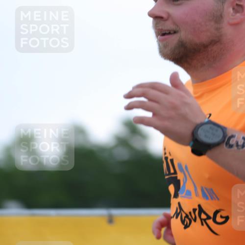 22.06.2025 - Viking Triathlon H.Heesch http://msf.ph/oto/8098267 22.06.2025 16:27:38 Laufen 633 meine-sportfotos.de