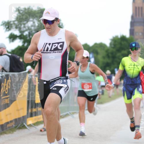 22.06.2025 - Viking Triathlon H.Heesch http://msf.ph/oto/8098337 22.06.2025 15:36:52 Laufen 480, 659 meine-sportfotos.de
