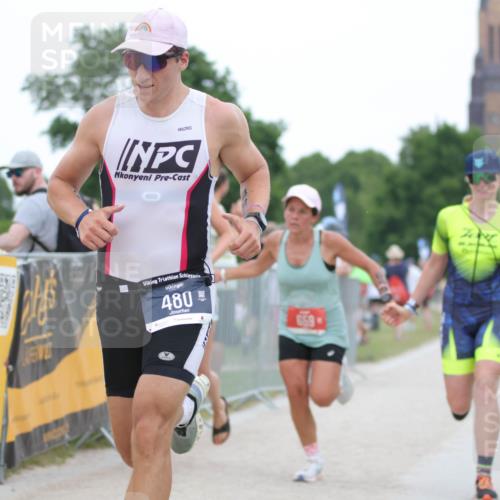 22.06.2025 - Viking Triathlon H.Heesch http://msf.ph/oto/8098347 22.06.2025 15:36:52 Laufen 480, 659 meine-sportfotos.de