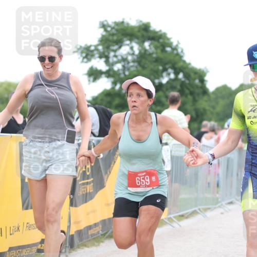 22.06.2025 - Viking Triathlon H.Heesch http://msf.ph/oto/8098400 22.06.2025 15:36:53 Laufen 480, 659 meine-sportfotos.de