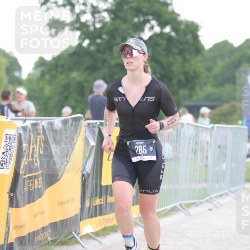 22.06.2025 - Viking Triathlon H.Heesch http://msf.ph/oto/8098441 22.06.2025 16:27:51 Laufen 31, 285 meine-sportfotos.de