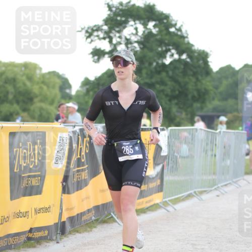 22.06.2025 - Viking Triathlon H.Heesch http://msf.ph/oto/8098469 22.06.2025 16:27:51 Laufen 31, 285 meine-sportfotos.de