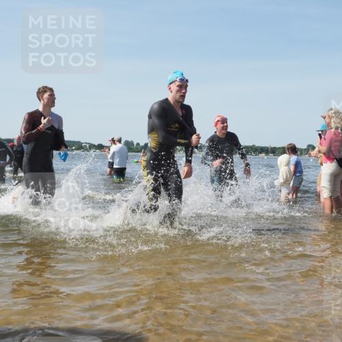 22.06.2025 - Viking Triathlon KatJ http://msf.ph/oto/8098481 22.06.2025 10:32:02 Schwimmen 63, 87, 193, 207, 226, 271, 435, 449, 464, 488, 507, 658 meine-sportfotos.de