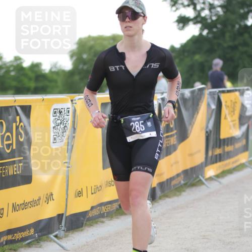 22.06.2025 - Viking Triathlon H.Heesch http://msf.ph/oto/8098518 22.06.2025 16:27:52 Laufen 31, 285, 601 meine-sportfotos.de