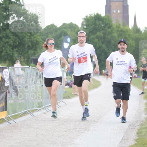 22.06.2025 - Viking Triathlon H.Heesch http://msf.ph/oto/8098530 22.06.2025 16:27:58 Laufen 601 meine-sportfotos.de