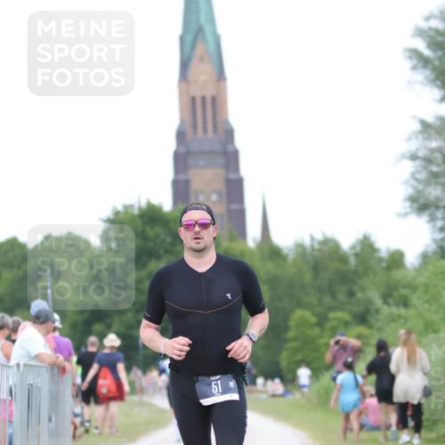 22.06.2025 - Viking Triathlon H.Heesch http://msf.ph/oto/8098630 22.06.2025 15:37:10 Laufen 51, 285 meine-sportfotos.de
