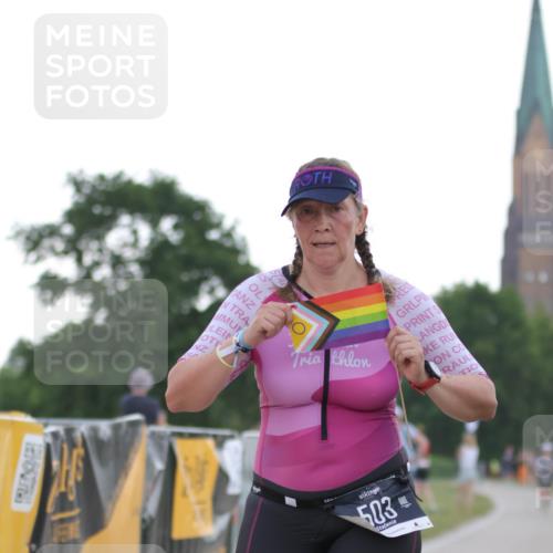 22.06.2025 - Viking Triathlon H.Heesch http://msf.ph/oto/8098644 22.06.2025 16:28:09 Laufen 503 meine-sportfotos.de