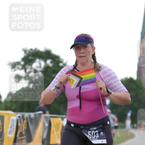 22.06.2025 - Viking Triathlon H.Heesch http://msf.ph/oto/8098648 22.06.2025 16:28:09 Laufen 503 meine-sportfotos.de