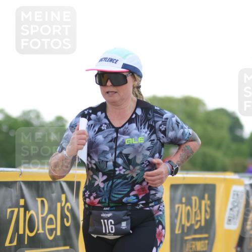 22.06.2025 - Viking Triathlon H.Heesch http://msf.ph/oto/8098742 22.06.2025 16:28:28 Laufen 116 meine-sportfotos.de