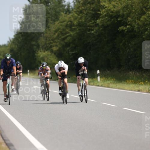 22.06.2025 - Viking Triathlon Yannick Fuchs http://msf.ph/oto/8098823 22.06.2025 11:23:18 Radfahren 157, 233, 332, 351, 431, 449, 495, 517, 536 meine-sportfotos.de