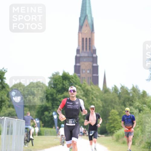 22.06.2025 - Viking Triathlon H.Heesch http://msf.ph/oto/8098866 22.06.2025 12:41:47 Laufen 2, 100 meine-sportfotos.de