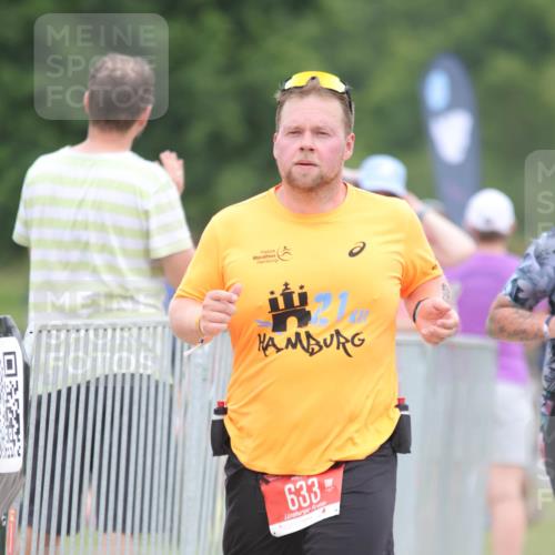22.06.2025 - Viking Triathlon H.Heesch http://msf.ph/oto/8098872 22.06.2025 15:38:02 Laufen 116, 334, 633 meine-sportfotos.de