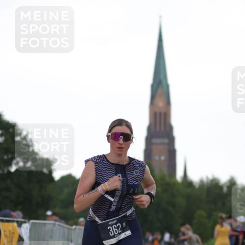 22.06.2025 - Viking Triathlon H.Heesch http://msf.ph/oto/8098888 22.06.2025 16:28:38 Laufen 362 meine-sportfotos.de