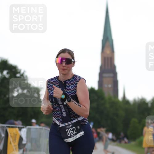 22.06.2025 - Viking Triathlon H.Heesch http://msf.ph/oto/8098921 22.06.2025 16:28:38 Laufen 362 meine-sportfotos.de