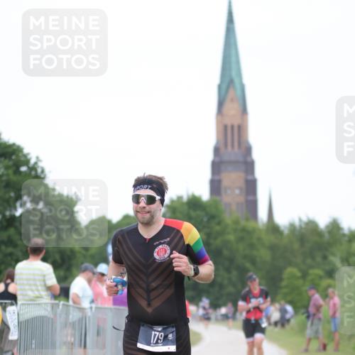 22.06.2025 - Viking Triathlon H.Heesch http://msf.ph/oto/8099021 22.06.2025 15:38:14 Laufen 179 meine-sportfotos.de