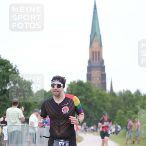 22.06.2025 - Viking Triathlon H.Heesch http://msf.ph/oto/8099033 22.06.2025 15:38:14 Laufen 179 meine-sportfotos.de