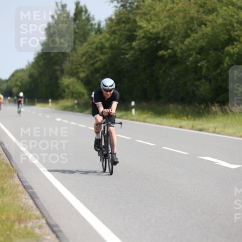 22.06.2025 - Viking Triathlon Yannick Fuchs http://msf.ph/oto/8099044 22.06.2025 11:23:27 Radfahren 157, 332, 351, 398, 632 meine-sportfotos.de