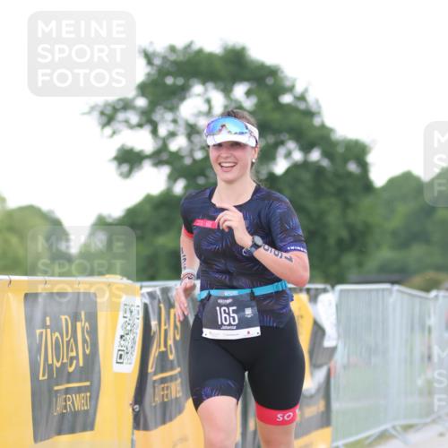 22.06.2025 - Viking Triathlon H.Heesch http://msf.ph/oto/8099050 22.06.2025 16:30:26 Laufen 165 meine-sportfotos.de