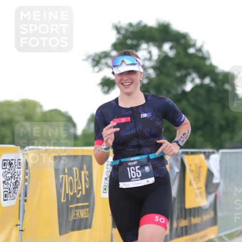 22.06.2025 - Viking Triathlon H.Heesch http://msf.ph/oto/8099084 22.06.2025 16:30:26 Laufen 165 meine-sportfotos.de