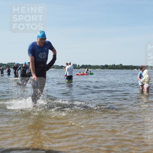 22.06.2025 - Viking Triathlon KatJ http://msf.ph/oto/8099095 22.06.2025 10:32:21 Schwimmen 53, 147, 170, 173, 207, 214, 461, 492 meine-sportfotos.de