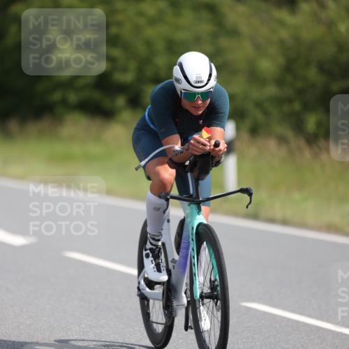 22.06.2025 - Viking Triathlon Yannick Fuchs http://msf.ph/oto/8099114 22.06.2025 11:23:35 Radfahren 34, 177, 179, 334, 365, 385, 398, 470, 484, 632, 642 meine-sportfotos.de