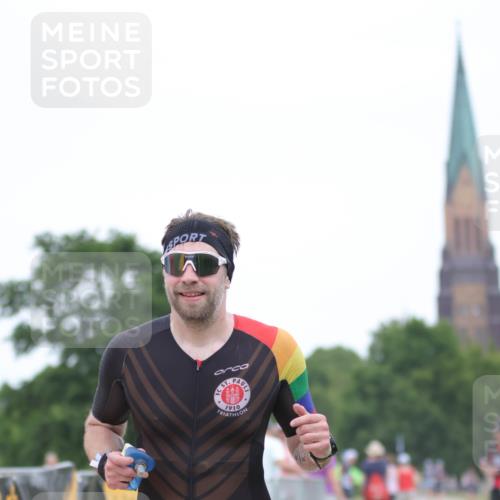 22.06.2025 - Viking Triathlon H.Heesch http://msf.ph/oto/8099140 22.06.2025 15:38:16 Laufen 179, 315 meine-sportfotos.de