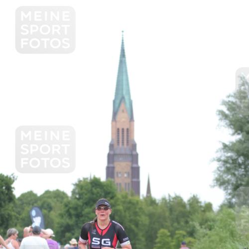 22.06.2025 - Viking Triathlon H.Heesch http://msf.ph/oto/8099170 22.06.2025 15:38:20 Laufen 315 meine-sportfotos.de