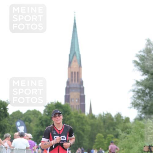 22.06.2025 - Viking Triathlon H.Heesch http://msf.ph/oto/8099203 22.06.2025 15:38:21 Laufen 315 meine-sportfotos.de