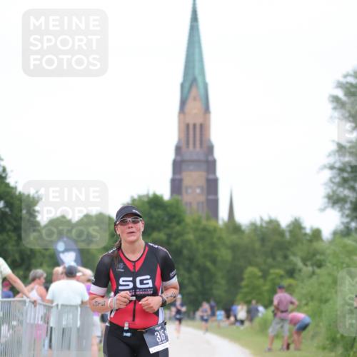 22.06.2025 - Viking Triathlon H.Heesch http://msf.ph/oto/8099267 22.06.2025 15:38:21 Laufen 315 meine-sportfotos.de